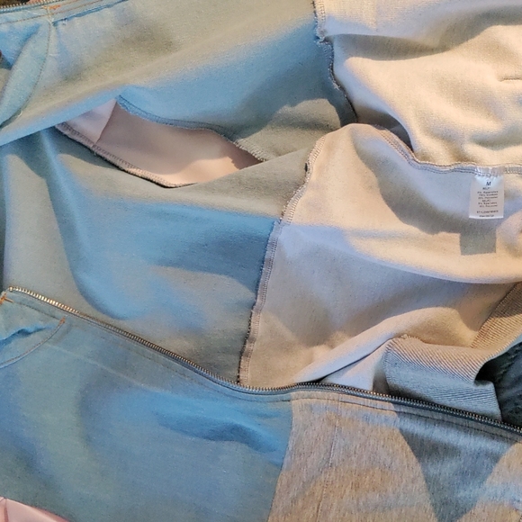 Jacket - Picture 3 of 4